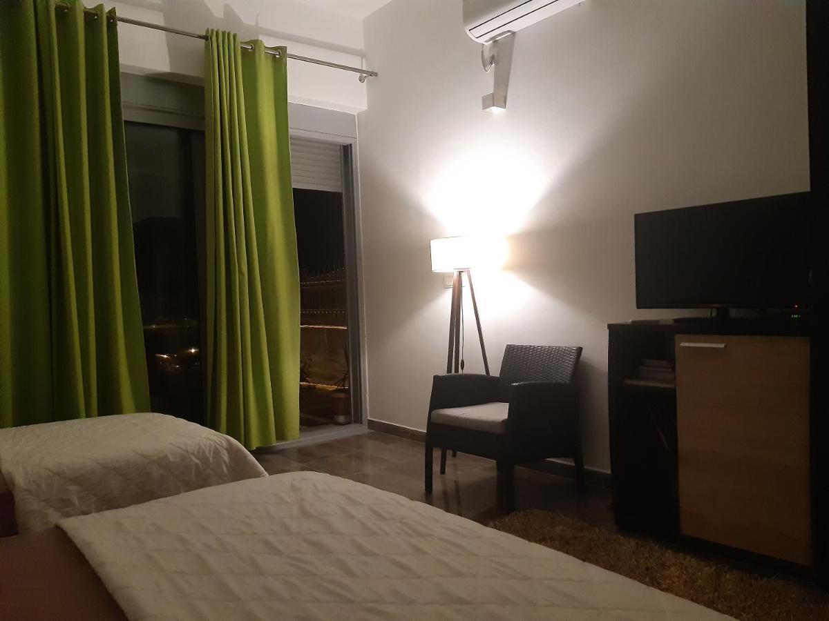 Zara Apartments 울친 외부 사진